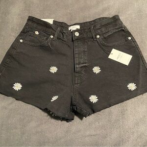 Forever 21 Black Daisy Embroidered Jean Shorts